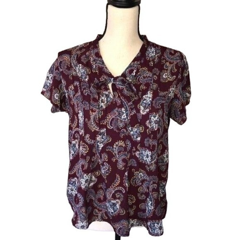 Lands End Womens Size 10 Petite Top Paisley Neck Tie Short Sleeve Pintuck Maroon